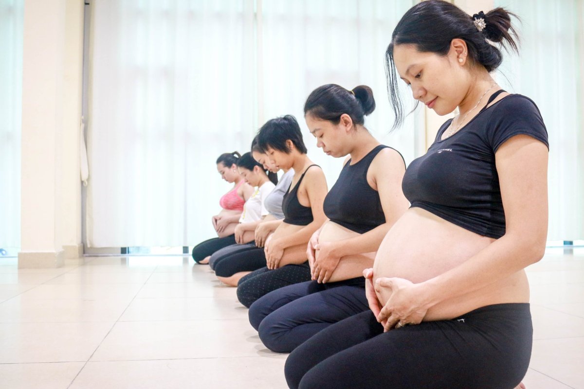 12 thói quen xấu mẹ bầu cần tránh ngay nhằm phòng ngừa sảy thai