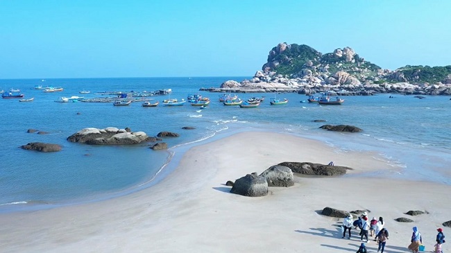 Bình Thuận không chỉ có Phan Thiết là địa điểm du lịch