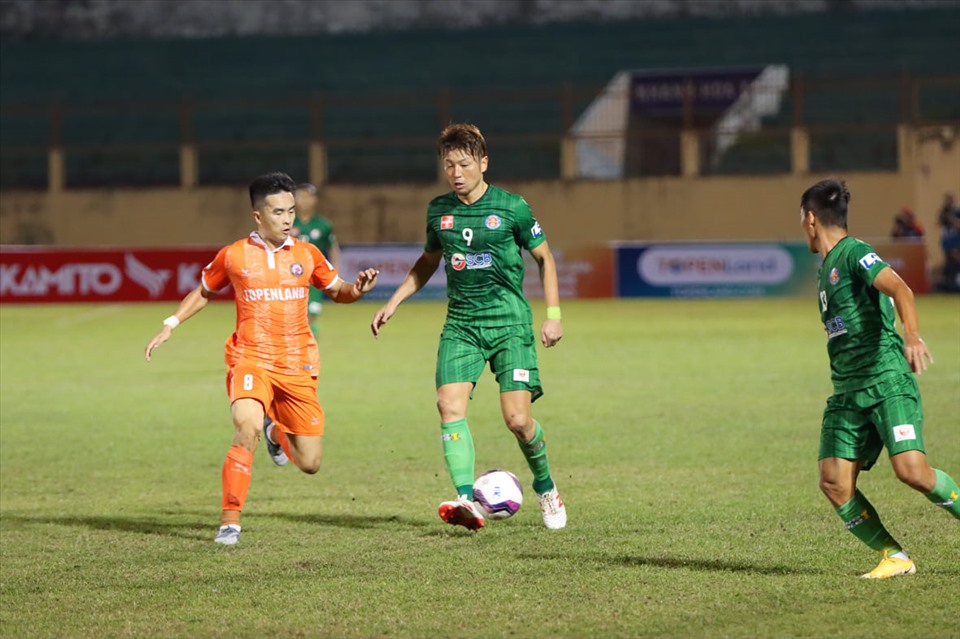 Các cầu thủ trẻ Việt Nam nên tận dụng cơ hội nếu được sang J.League 2, J.League 3 chơi bóng